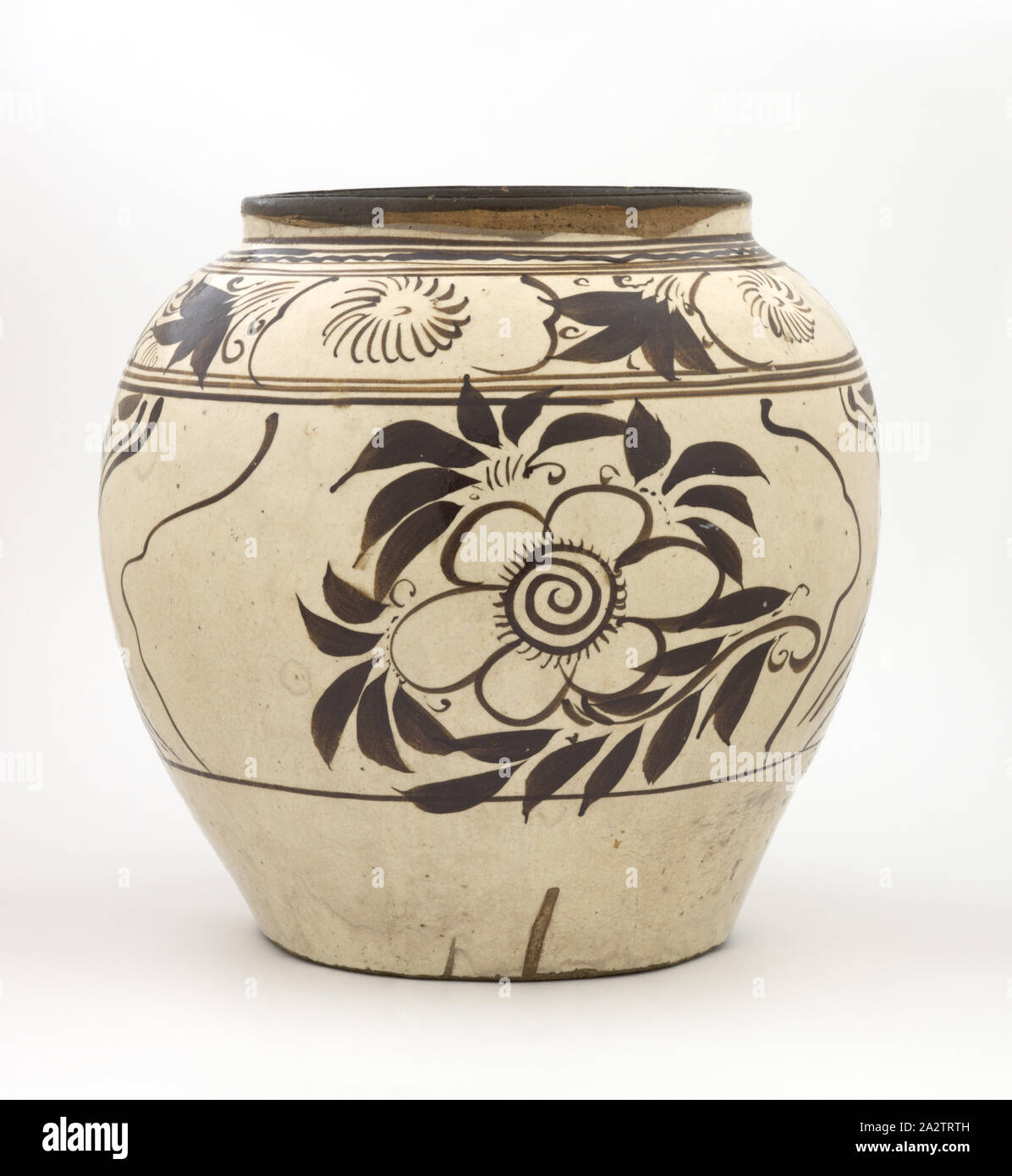 Jar, 1368-1644, Tz'u-chou tipo Ware, pigmento, H: 14 in., Arte Asiatica Foto Stock