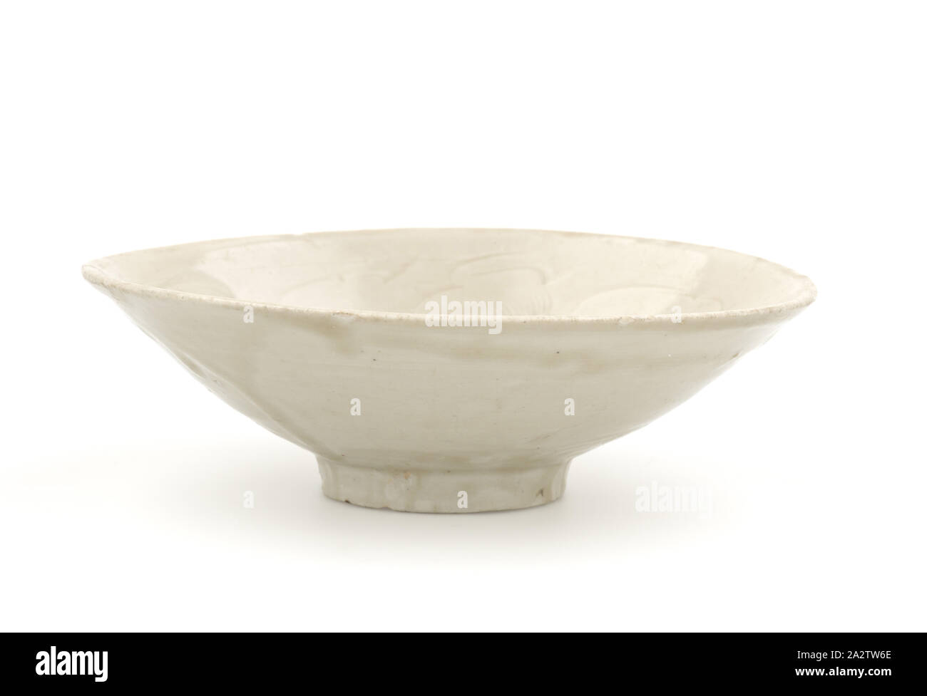 Ciotola, smalto grigio, 2-1/8 x 6-11/16 in., Arte Asiatica Foto Stock