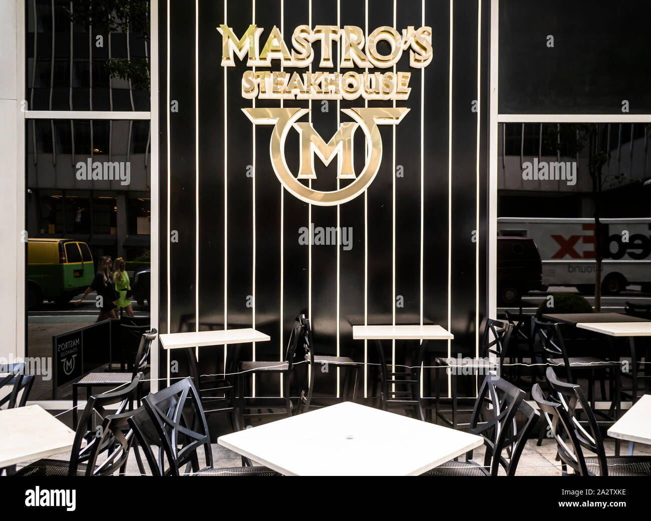 Il Landry's Inc. il Mastro's Steakhouse ristorante nel centro di Manhattan a New York è visto il Sabato, Settembre 28, 2019 . Il Landry's Inc., unicamente di proprietà di Tilman Fertitta, possiede numerose catene di ristoranti. (© Richard B. Levine) Foto Stock