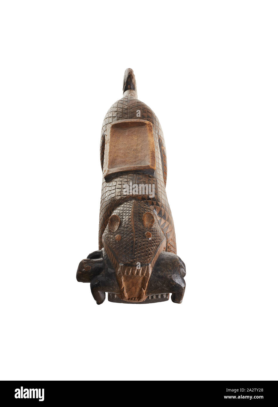 Sgabello in forma di leopard, Baule persone, xx secolo, legno, pigmento, 18-1/2 x 14-3/4 x 12 in., Arte Africana Foto Stock