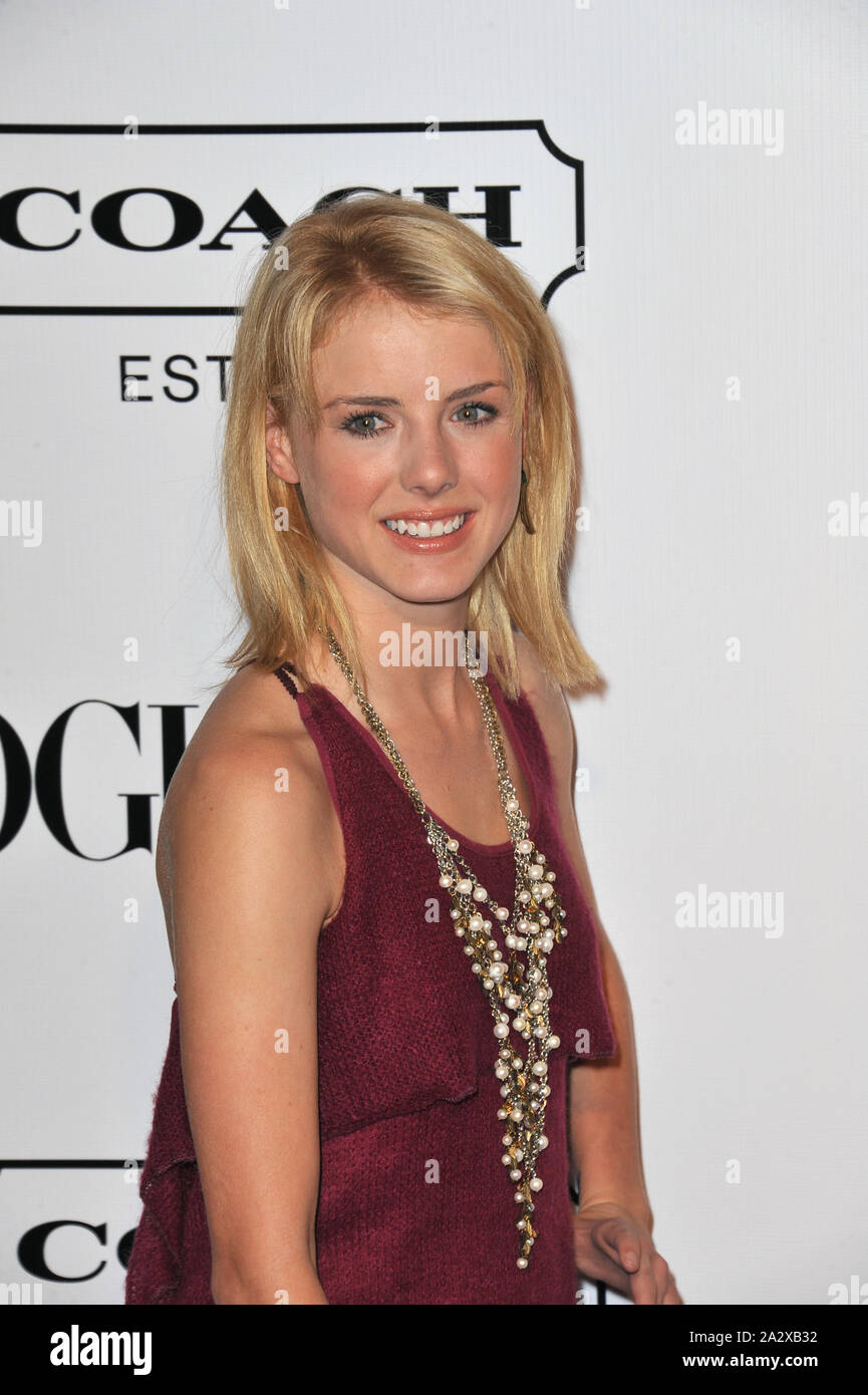 LOS ANGELES, CA. Settembre 23, 2011: Laura Slade Wiggins al 9° Teen Vogue Young Hollywood Party al Paramount Studios di Hollywood. © 2011 Paul Smith / Featureflash Foto Stock