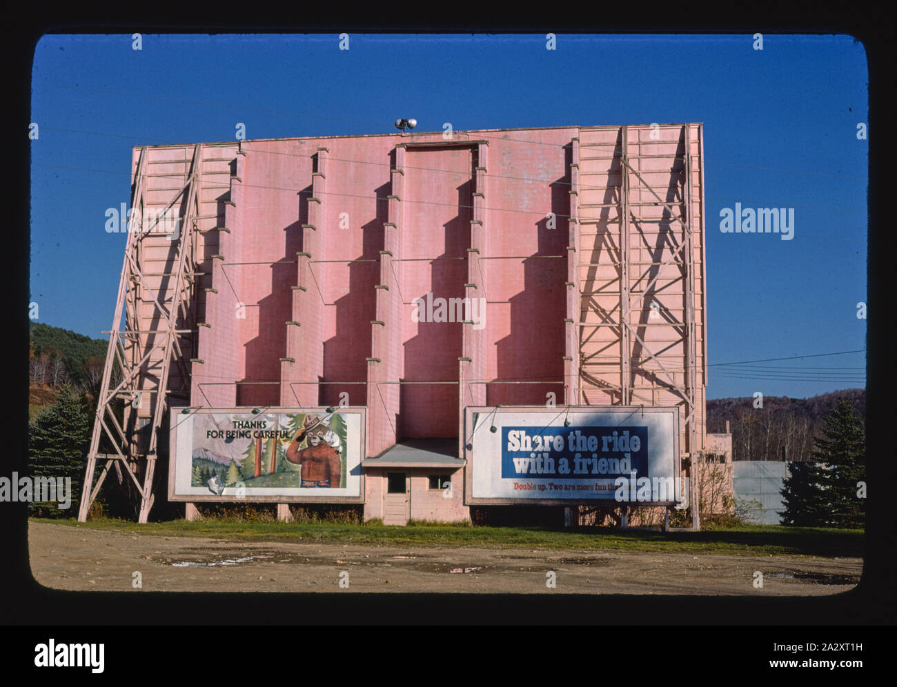 Roulette Drive-in Theatre, Route 6, Roulette, Pennsylvania Foto Stock Roulette Drive-in Theatre, Route 6, Roulette, Pennsylvania Foto Stock
