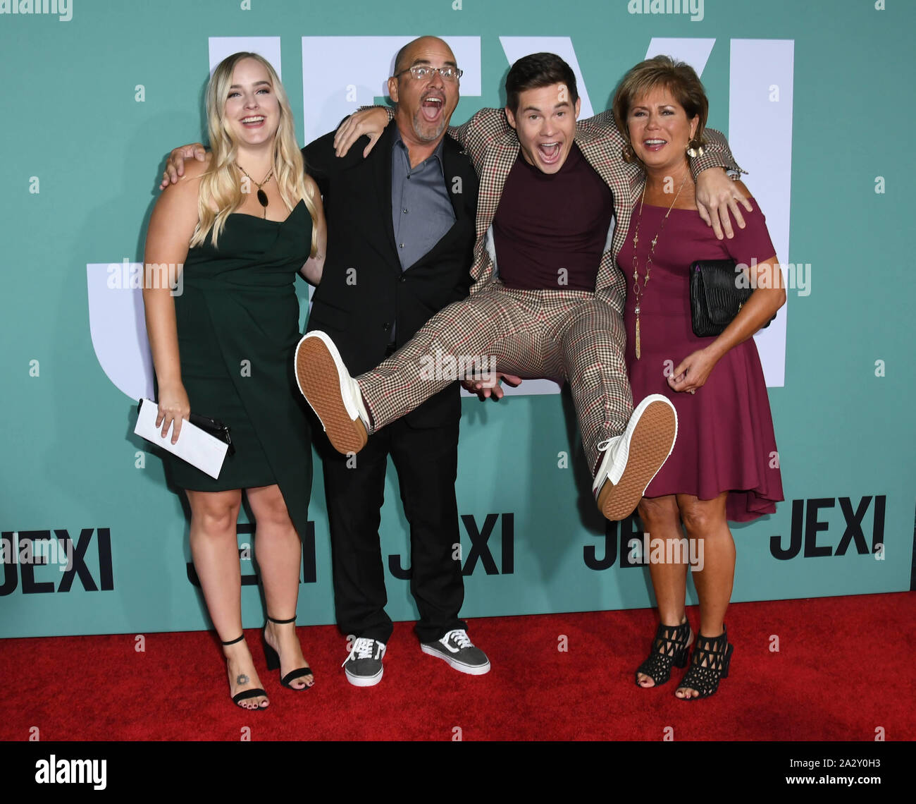 3 ottobre 2019, Westwood, California, USA: 3 ottobre 2019 - Westwood, California - Adam Devine. "Jexi" Los Angeles Premiere tenutasi al Fox Bruin Theater. Credito fotografico: Birdie Thompson/AdMedia Foto Stock