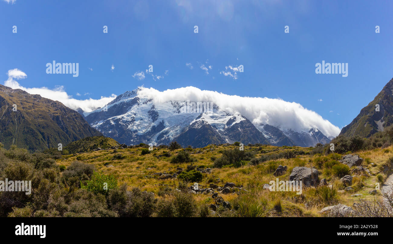 Vista della valle al parco nazionale di Mount Cook Foto Stock