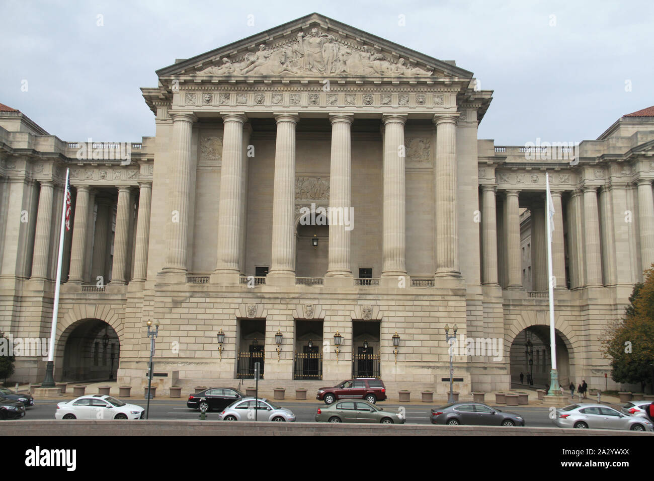 The William Jefferson Clinton Building on Constitution Ave NW, Washington DC, USA Foto Stock