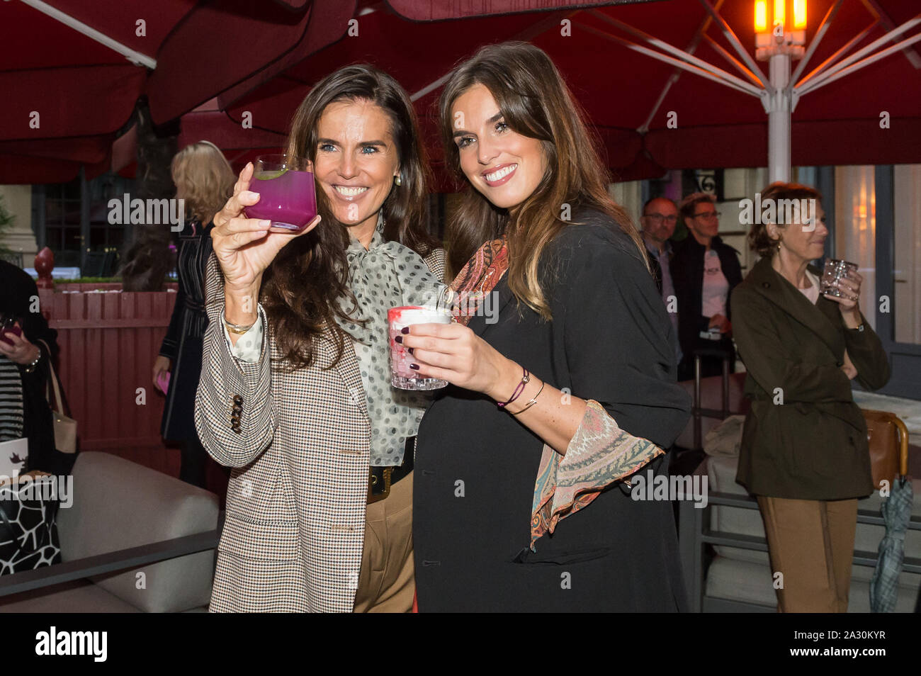 Giorno del nastro rosa all'Hotel Steigenberger Frankfurter Hof. Francoforte sul meno, 01.10.2019 Foto Stock