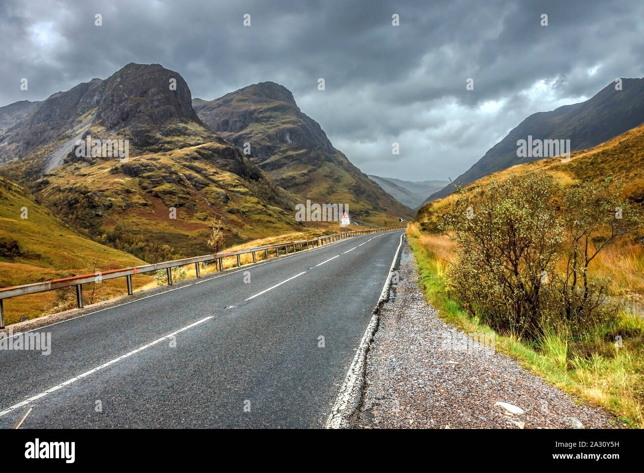 Glencoe e A82 Road. Area di Lochaber nelle Highlands, Scotland, Regno Unito. Highlands scozzesi. Foto Stock