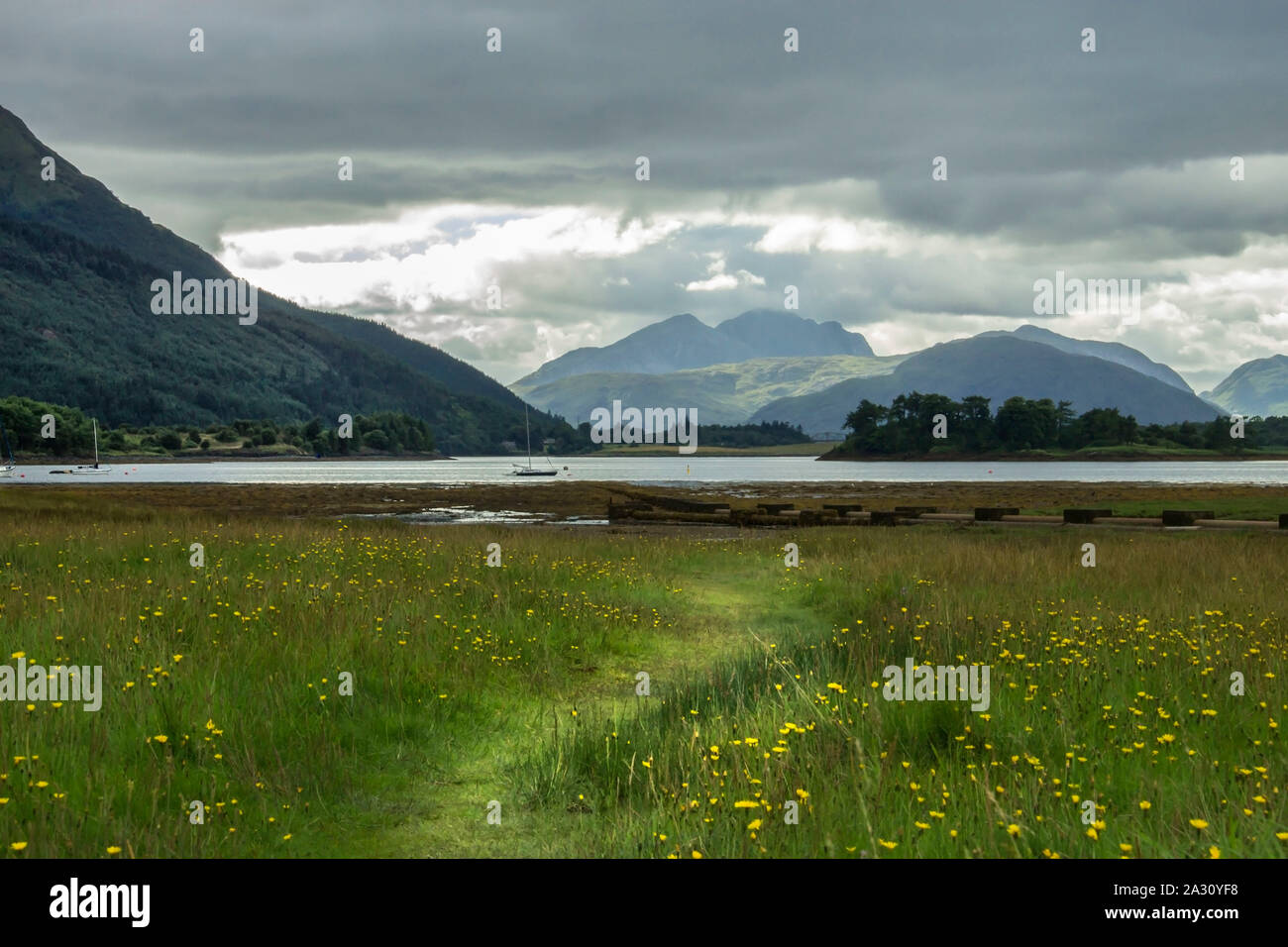 Vista sul Loch Leven da Glencoe nelle Highlands Scozzesi. Foto Stock