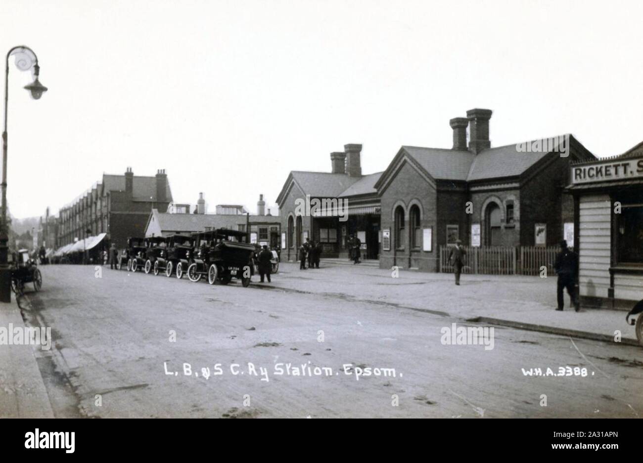 Epsom Town station (postcard). Foto Stock
