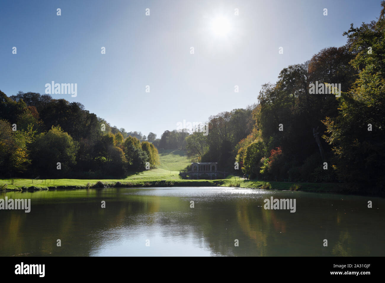 Prima parco giardino paesaggistico. Vasca da bagno. Regno Unito. Foto Stock