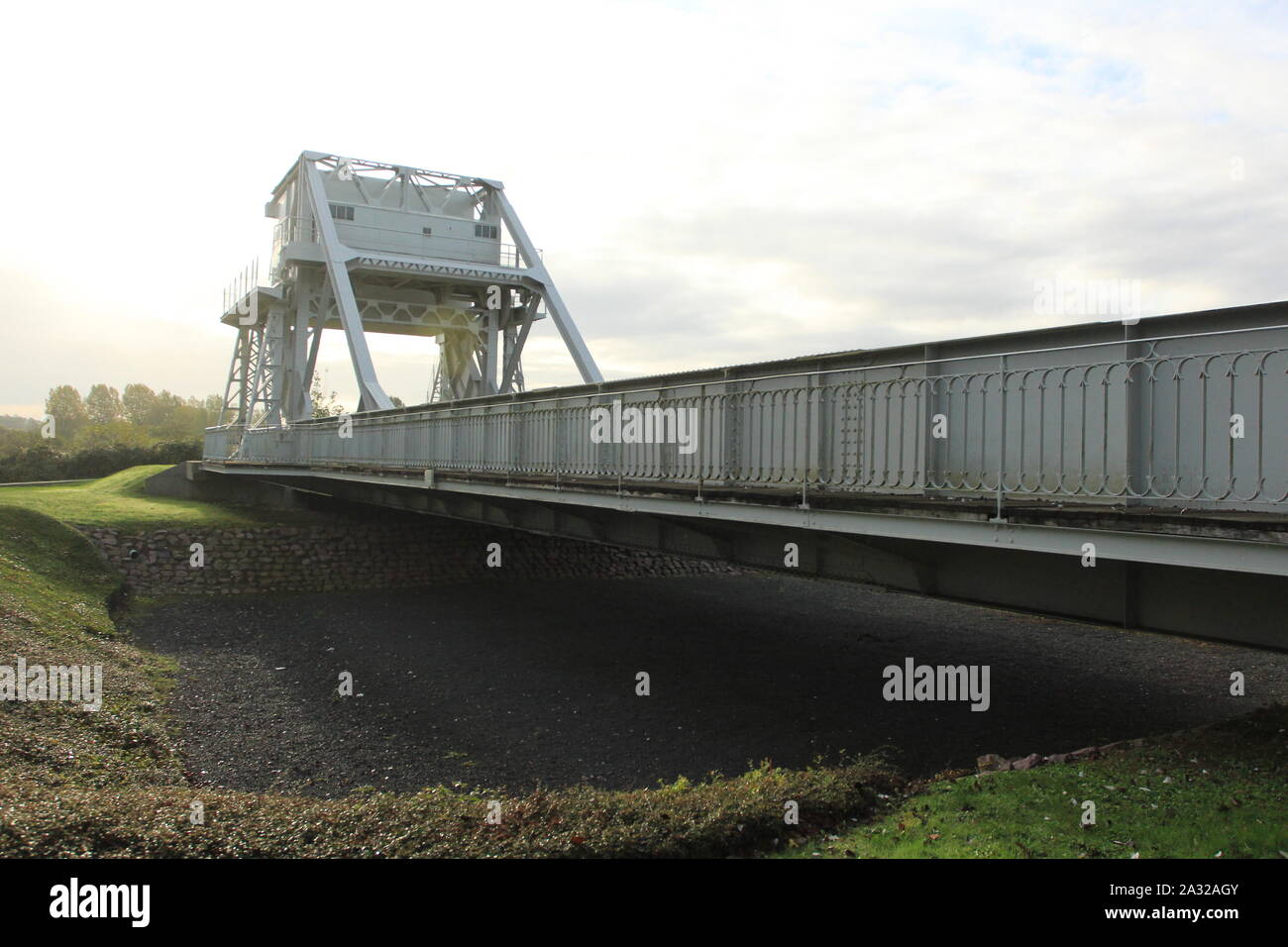 Breville , Normandia 09/10/2017. Ponte Pegasus. Il cimitero di Ranville in Normandia è il luogo del riposo finale prevalentemente di soldati britannici uccisi in t Foto Stock