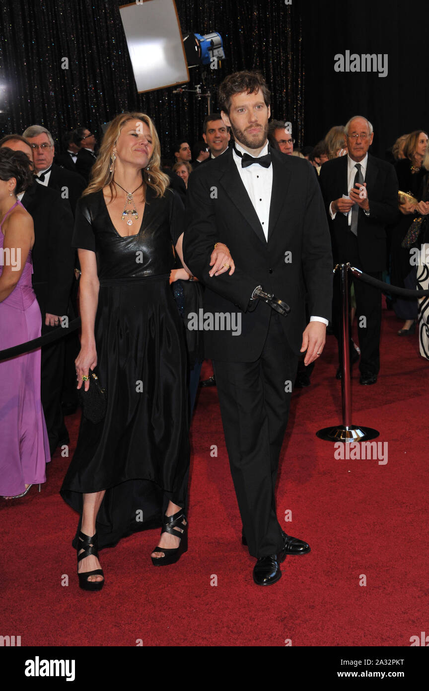 LOS ANGELES, CA. Febbraio 27, 2011: Aron Ralston all'ottantatreesimo annuale di Academy Awards il Kodak Theatre, Hollywood. © 2011 Paul Smith / Featureflash Foto Stock
