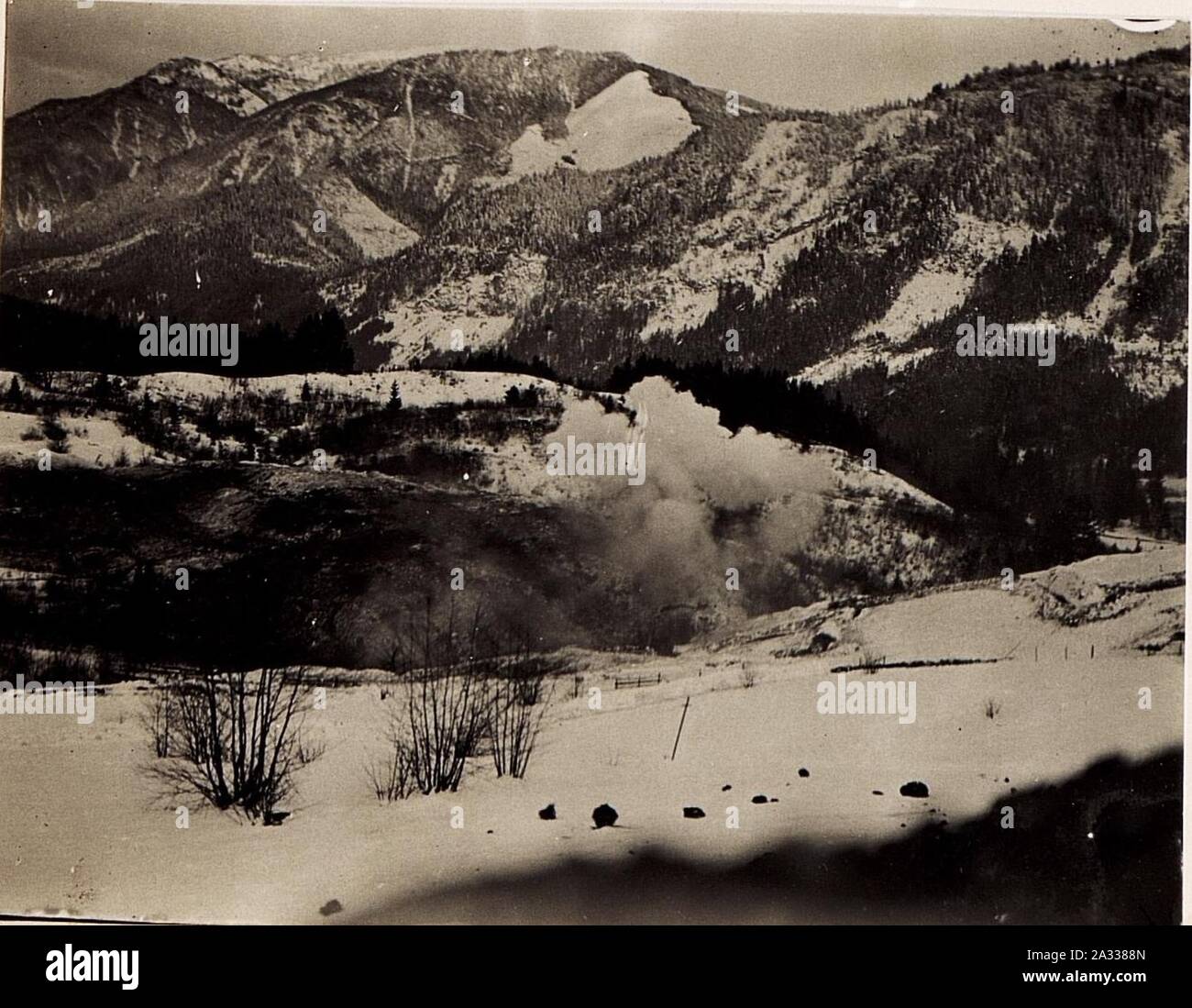 Esplosione einer 28cm miniera. Foto Stock