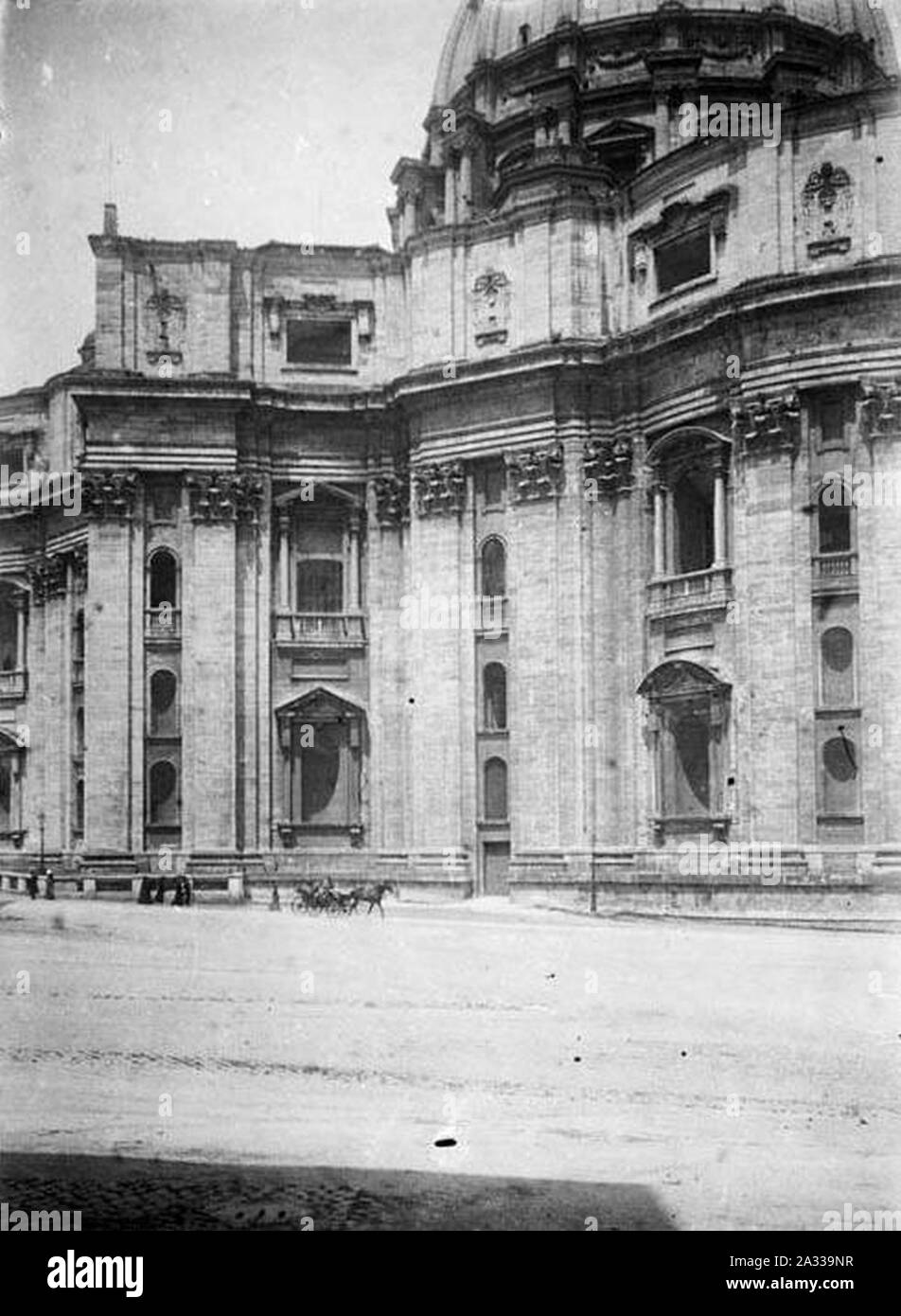 Exterior de la Basílica de Sant Pere del Vaticà (ritagliate). Foto Stock