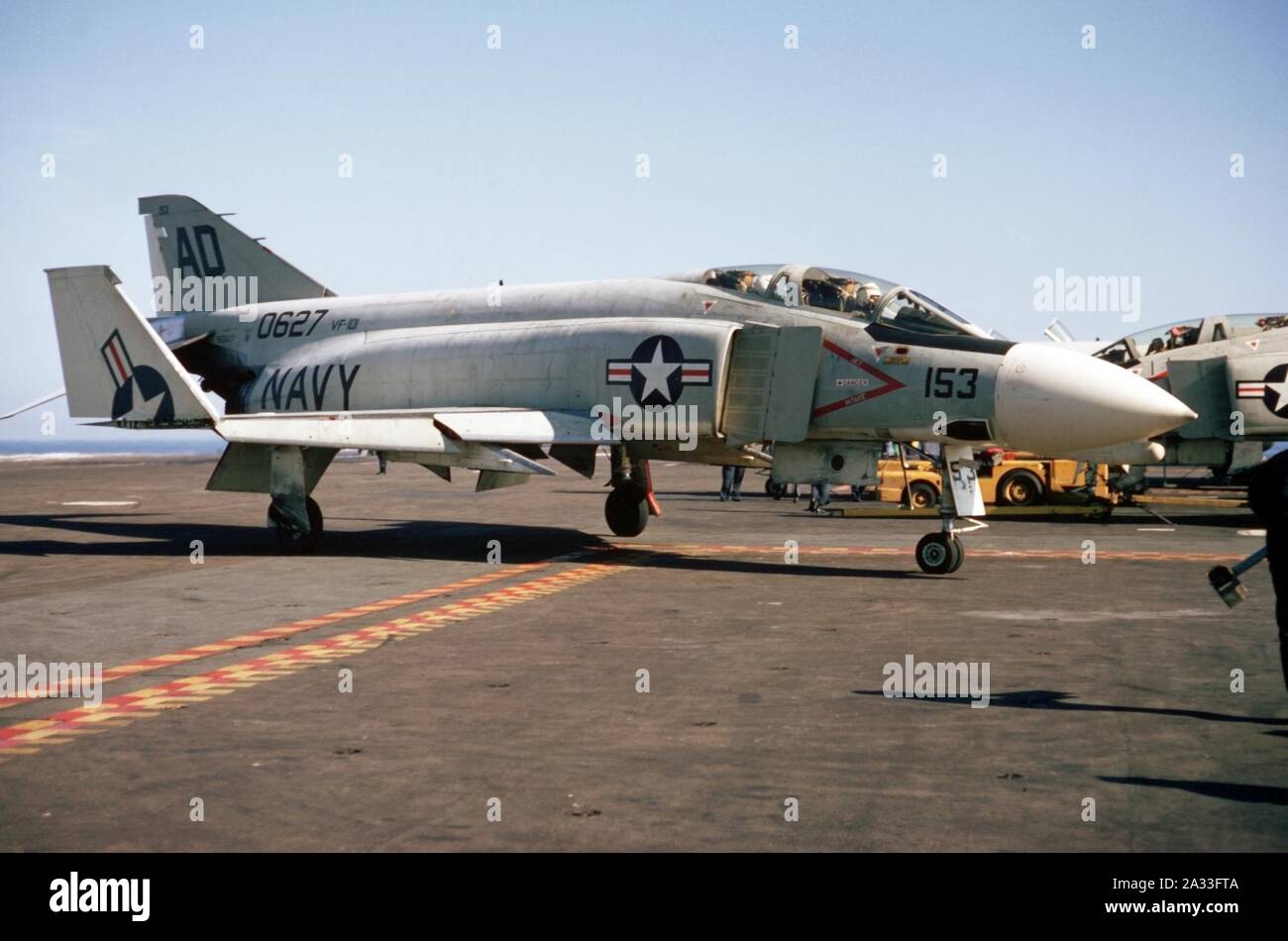 F-4B Phantom II di VF-101 a bordo della USS America (CVA-66), nel 1967 (6432036). Foto Stock