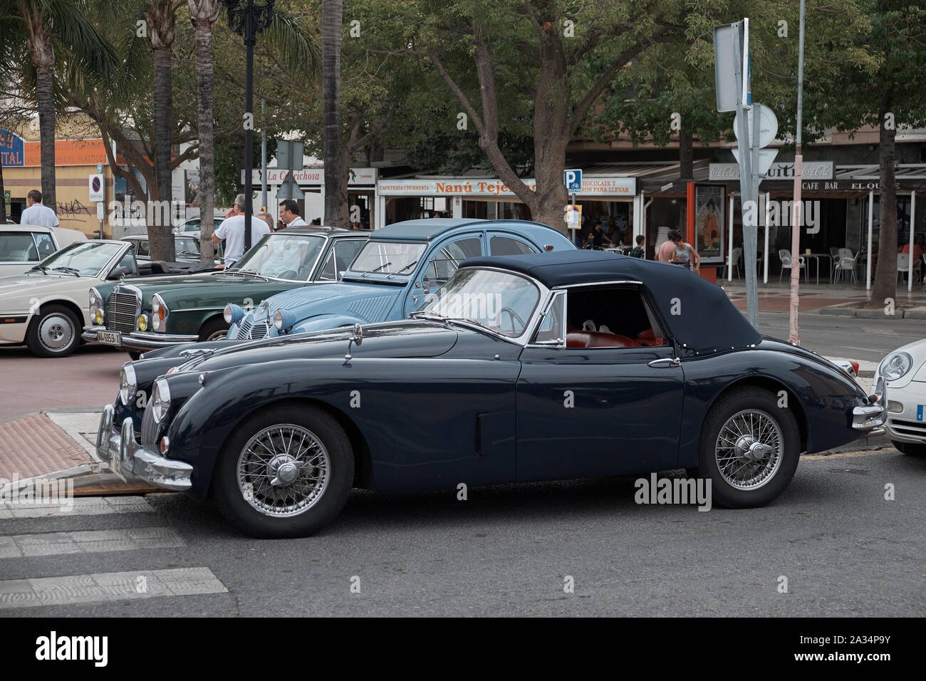 Jaguar XK150. Classic Car Meeting in Torremolinos Málaga, Spagna. Foto Stock