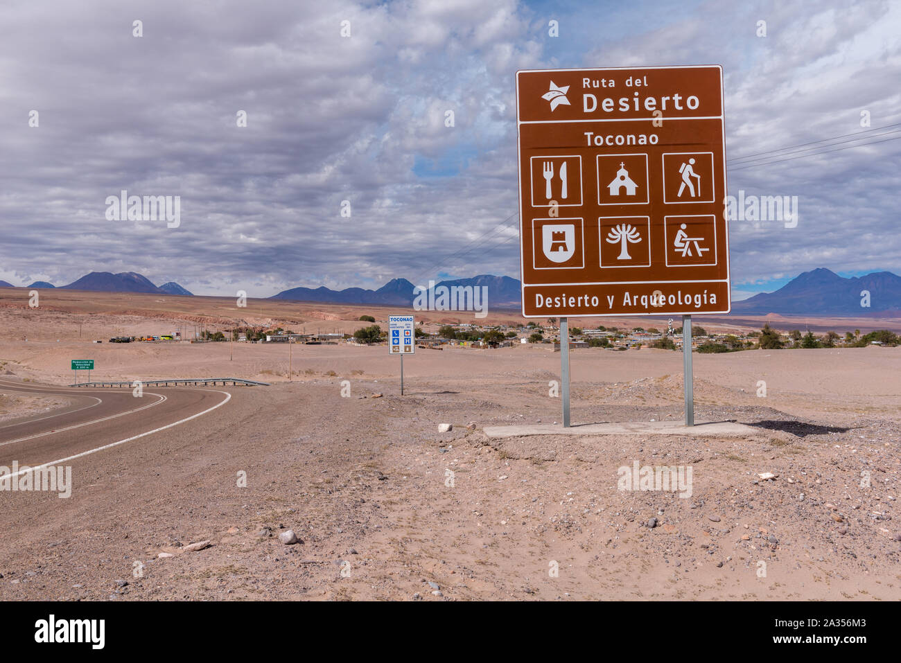Città di Toconao, una piccola città nel deserto, Región de Antofagasta, San Pedro de Atacama deserto di Atacama, Cile, America Latina Foto Stock