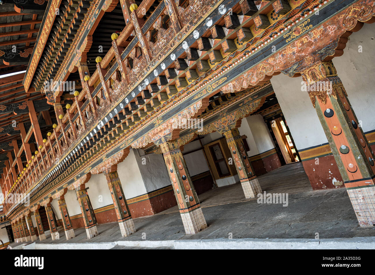 Riccamente decorate architettura del Punakha Dzong, Bhutan Foto Stock