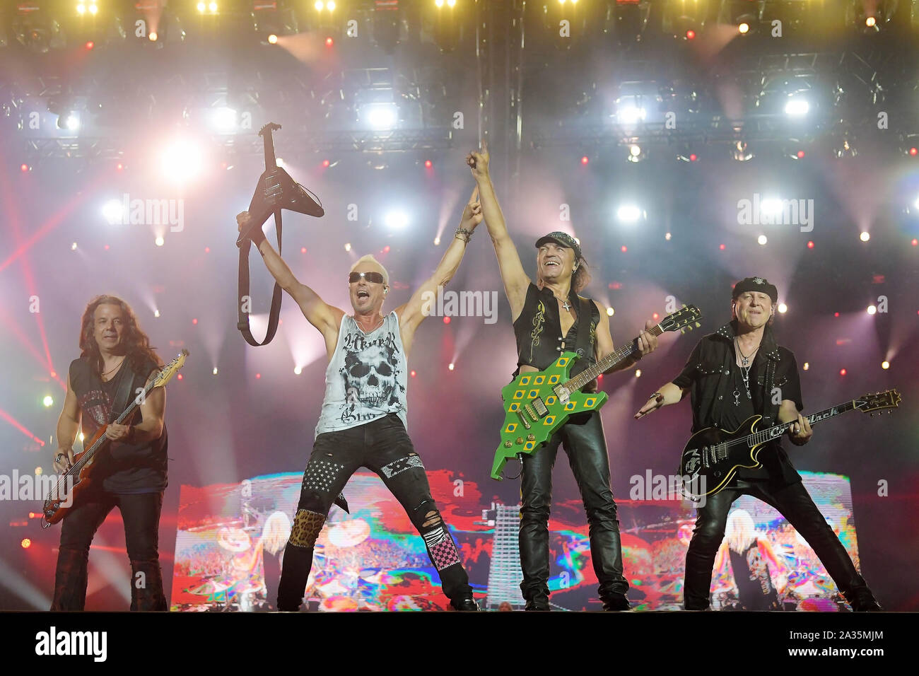 Rio de Janeiro, Brasile, 4 ottobre 2019. Scorpions rock band durante un Rock in Rio in concerto a Rio de Janeiro. Foto Stock