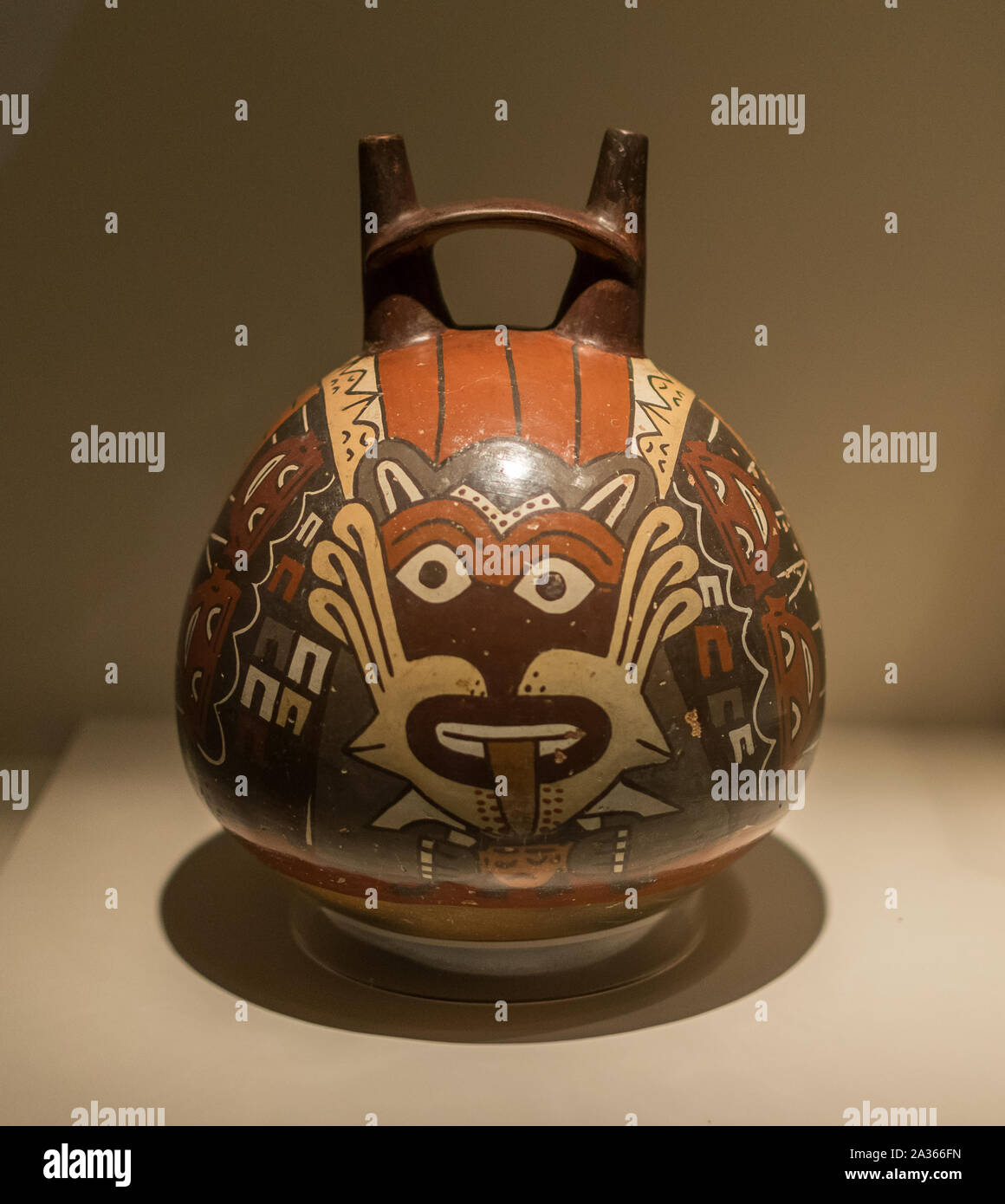 Cusco, Perù - 05/24/2019: pre-Colombiano Museo Arte artefatto di figurine in Cusco, Perù. Foto Stock