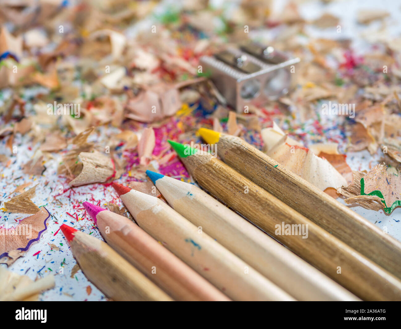 Colorate le matite affilate Foto Stock