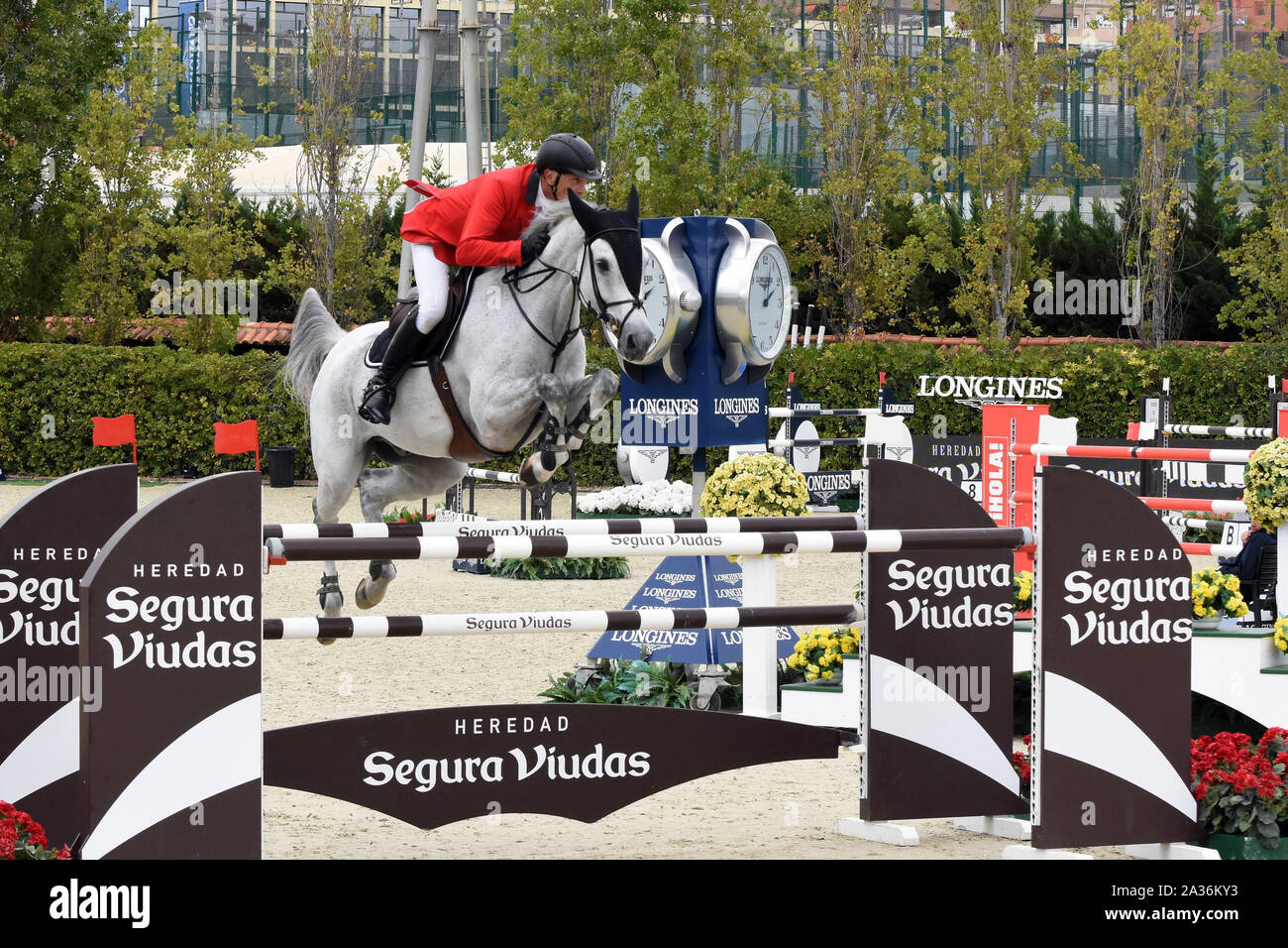 Barcellona, Spagna. 05 ott 2019. Spagnolo professional il pilota catalano Carlos partecipa durante la Queen's Cup - Segura vedove Trofeo Longines FEI Jumping Nations Cup finale di Barcellona. Credito: SOPA Immagini limitata/Alamy Live News Foto Stock