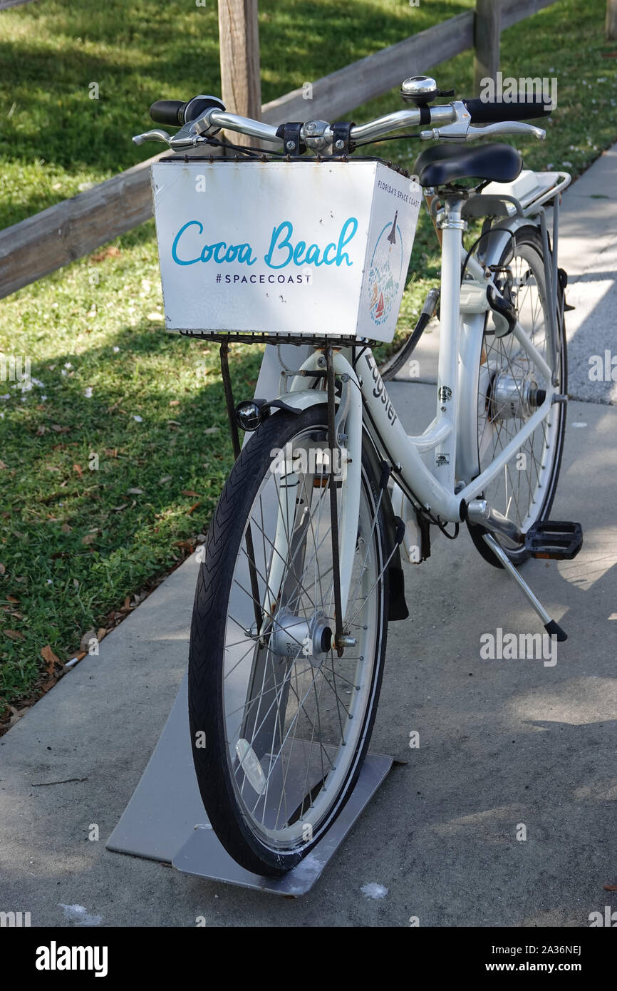 Zagster bike condividere in Cocoa Beach, FL, Stati Uniti d'America Foto Stock