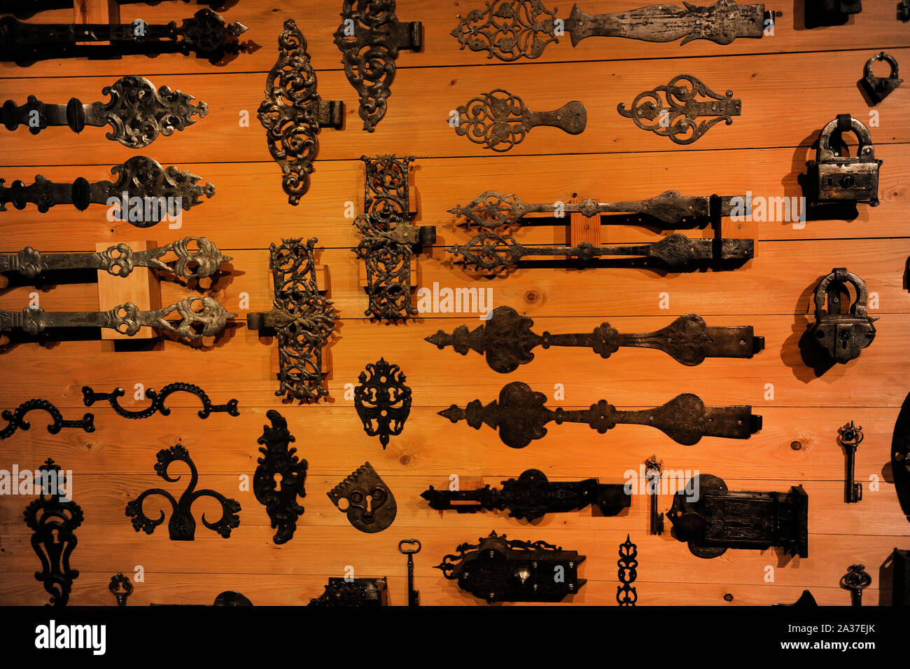 La carpenteria metallica. Xvii - XVIII secolo. Ferro battuto, inciso. Museo Nazionale di Cracovia. La Polonia. Foto Stock