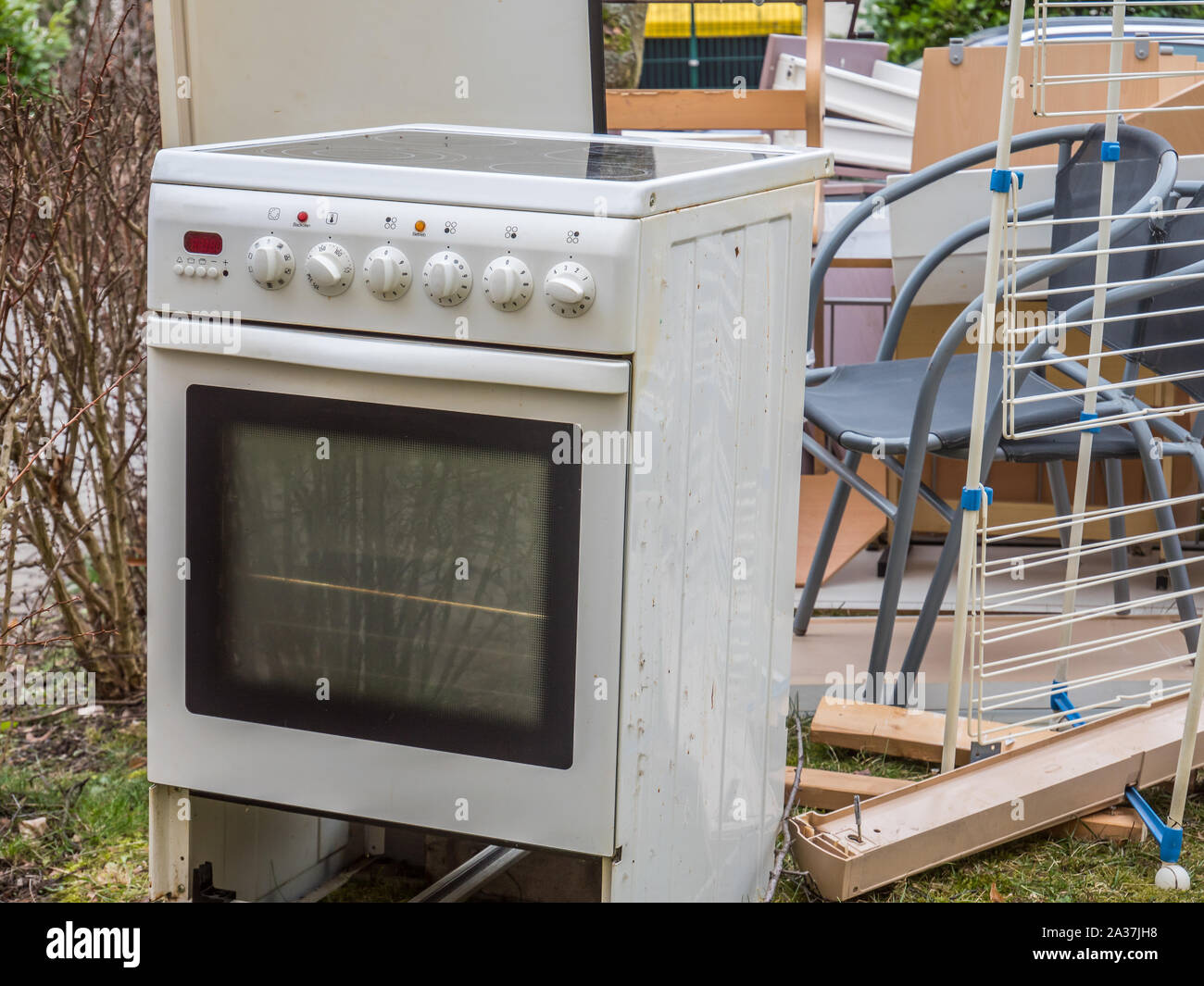 Vecchi rifiuti elettronici Foto Stock