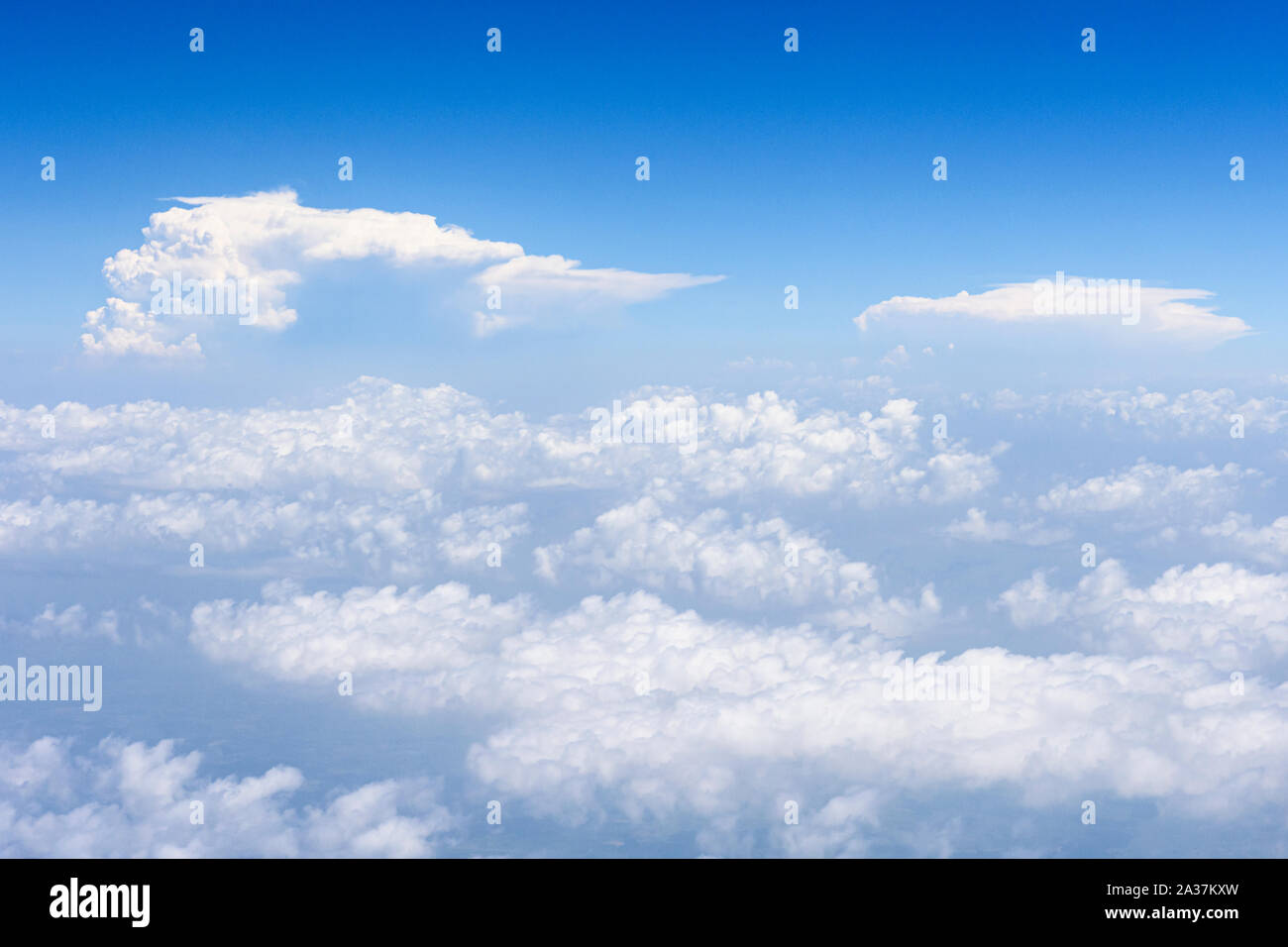 Cloudscape visto da alta quota Foto Stock