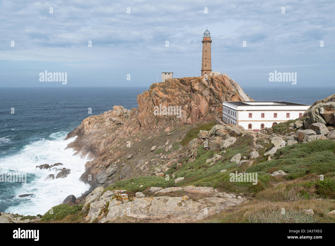 Faro di Cabo Vilan, Capo Vilan sulla Costa da morte, Camarinas, Galizia, Spagna settentrionale Foto Stock