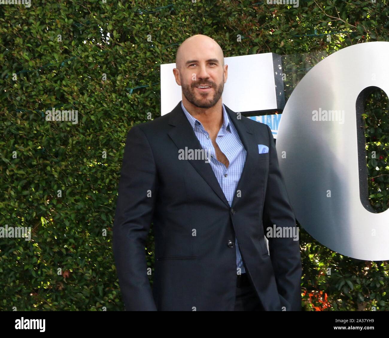 Cesaro presso gli arrivi per WWE ventesimo anniversario di SmackDown Premiere, STAPLES Center di Los Angeles, CA Ottobre 4, 2019. Foto di: Priscilla concedere/Everett Collection Foto Stock