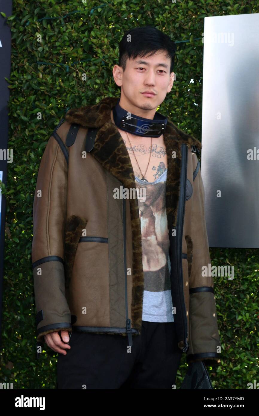 Los Angeles, CA. 4 Ott 2019. Jake Choi presso gli arrivi per WWE ventesimo anniversario di SmackDown Premiere, STAPLES Center di Los Angeles, CA Ottobre 4, 2019. Credito: Priscilla concedere/Everett raccolta/Alamy Live News Foto Stock