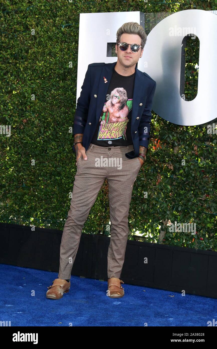 Ryan Cabrera presso gli arrivi per WWE ventesimo anniversario di SmackDown Premiere, STAPLES Center di Los Angeles, CA Ottobre 4, 2019. Foto di: Priscilla concedere/Everett Collection Foto Stock