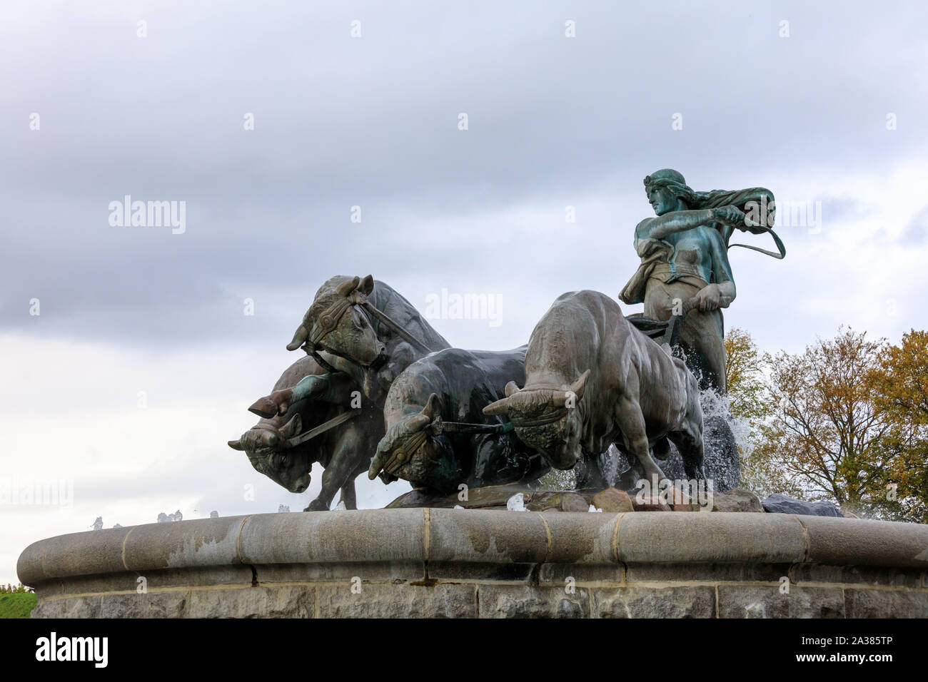 La Fontana Gefion sul fronte del porto di Copenhagen, Danimarca Foto Stock