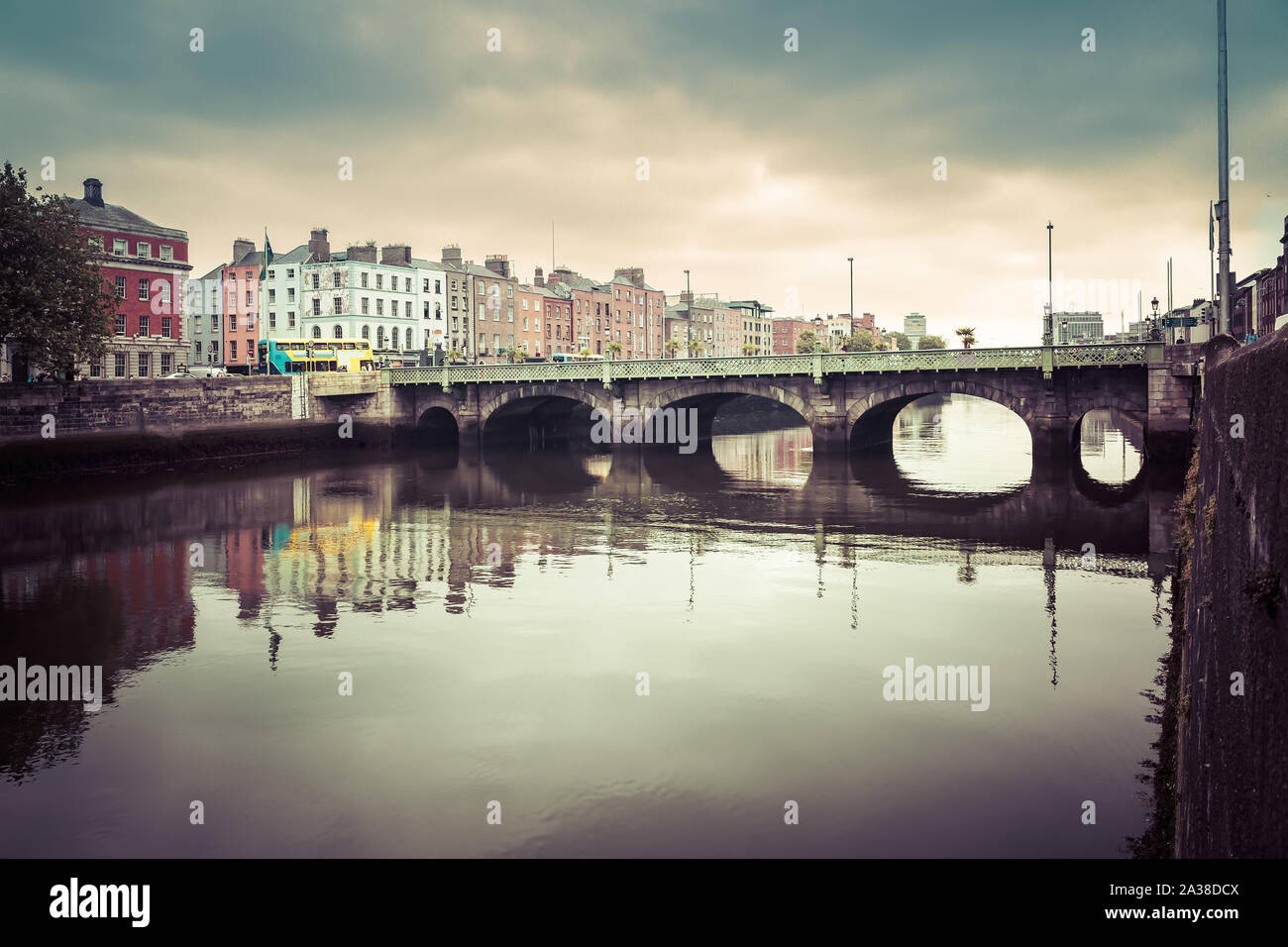 O'Connell ponte sul fiume Liffey, Dublino, Irlanda Foto Stock
