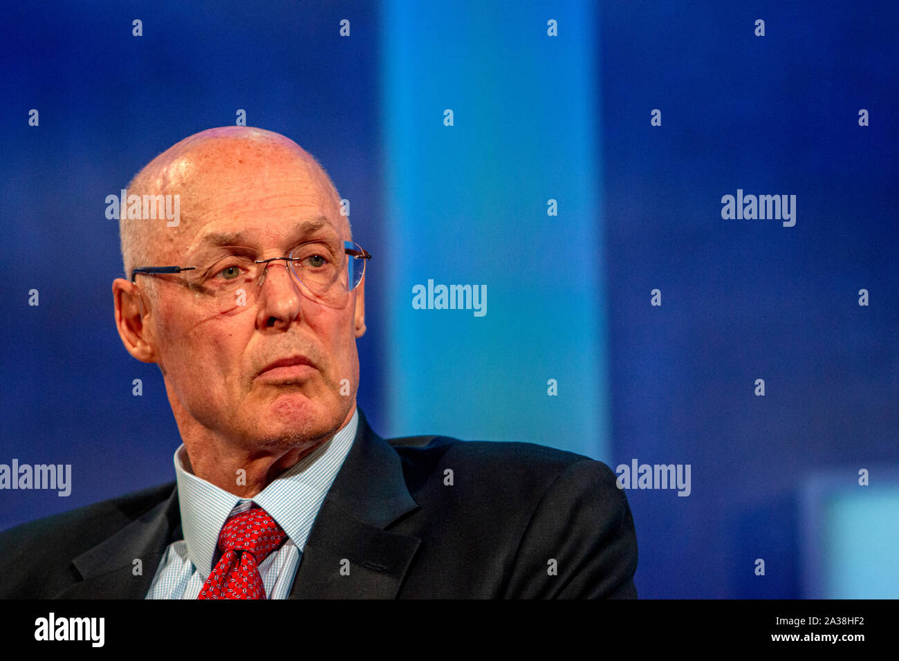 Hank Paulson alla Clinton Global Initiative. Henry Merritt 'Hank' Paulson Jr. È stato il 74a segretario del Tesoro degli Stati Uniti dal 2006 al 2009. Proveniente da Goldman Sachs, è stato determinante nel piano di salvataggio finanziario "Too-Big-to-Fail". Foto Stock