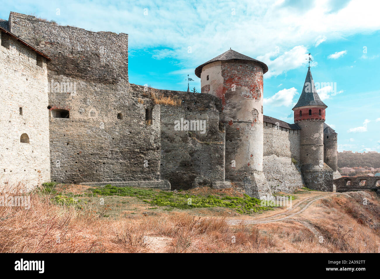 Architettura medievale dell'Ucraina - Castello di Kamenetz-Podolsk, Sep.2019 Foto Stock