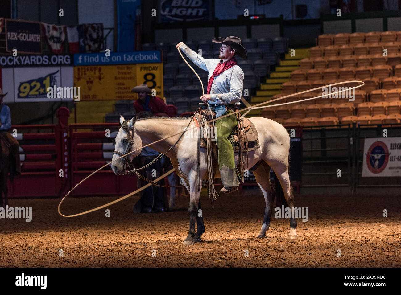 Scena di Pawnee Bill's Wild West Show all'Cowtown Coliseum in Stockyards quartiere di Fort Worth, Texas Foto Stock