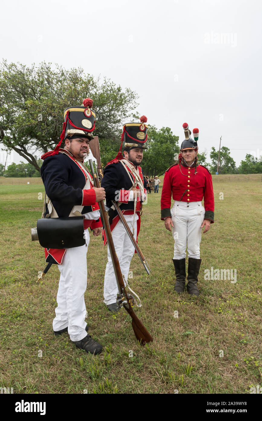 Scena dal messicano encampment all annuale della battaglia di San Jacinto Festival e la battaglia, la rievocazione di un soggiorno-ripercorrendo la storia e la dimostrazione della storica battaglia di San Jacinto de la Porte, Texas Foto Stock