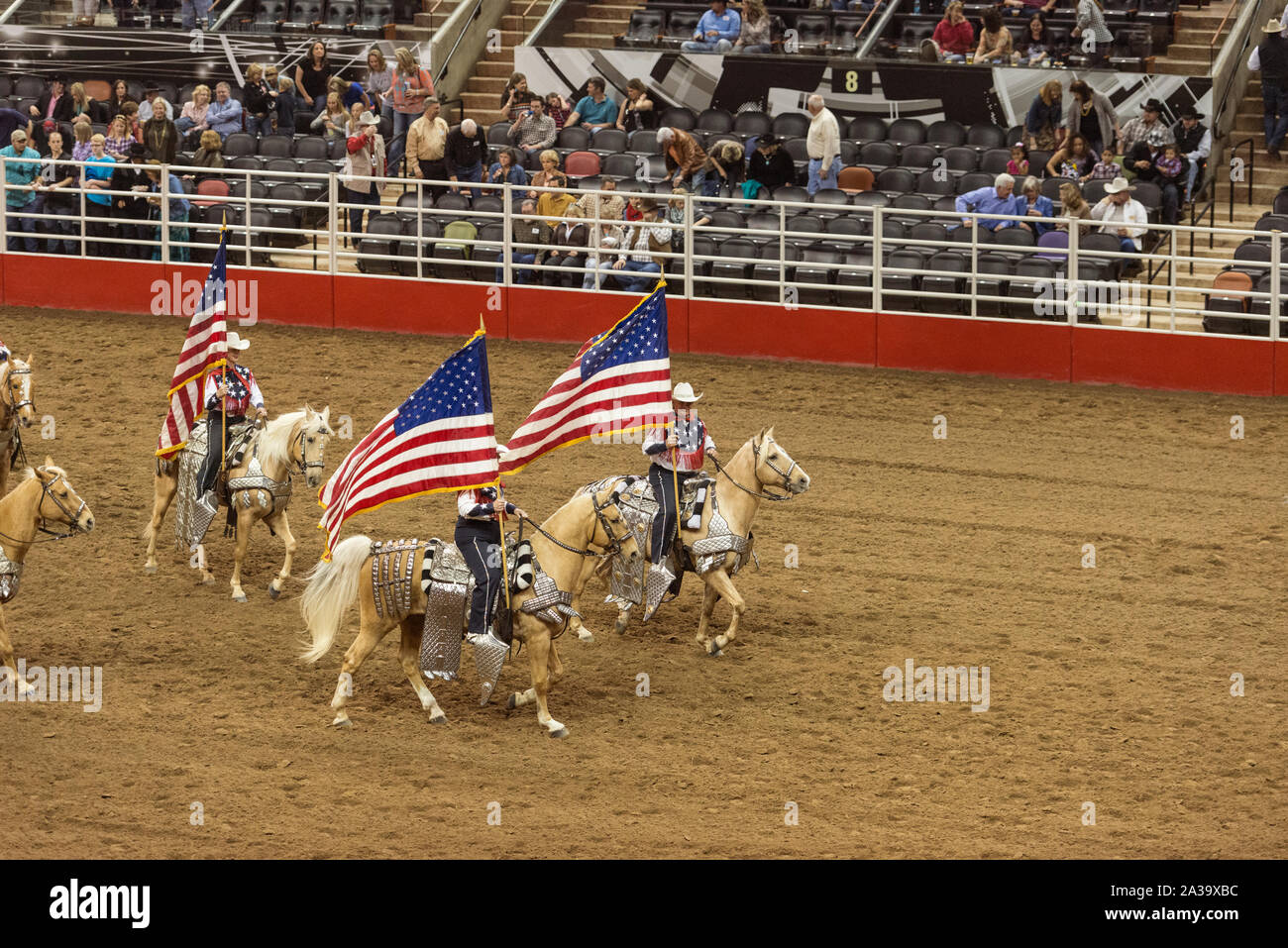 Scena dall'apertura Grand Parade presso il San Antonio Stock Show e Rodeo in San Antonio, Texas Foto Stock