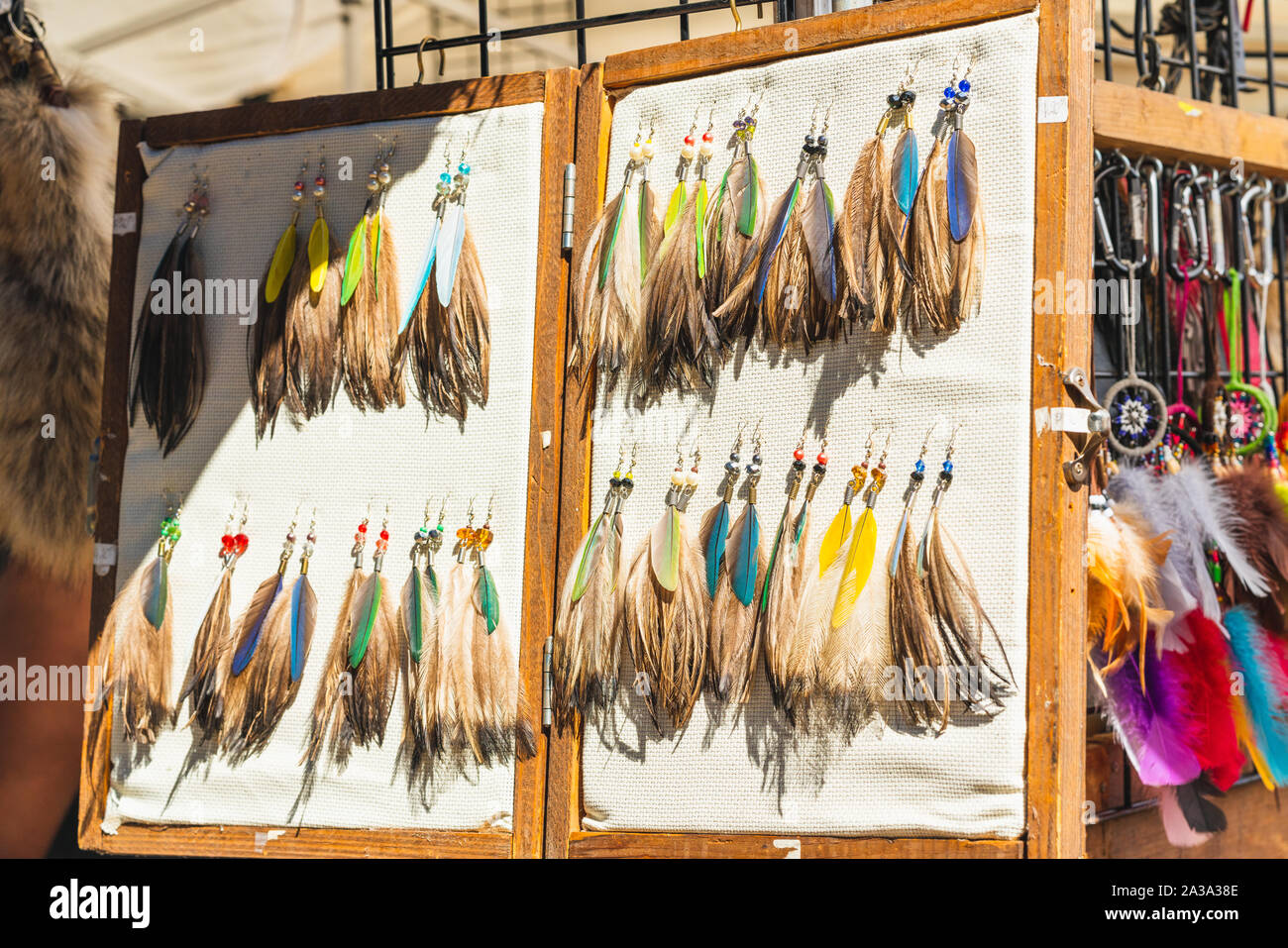 Chumash Inter-Tribal Pow Wow. Tradizionale Nativa Americana Decorazione di abbigliamento Foto Stock