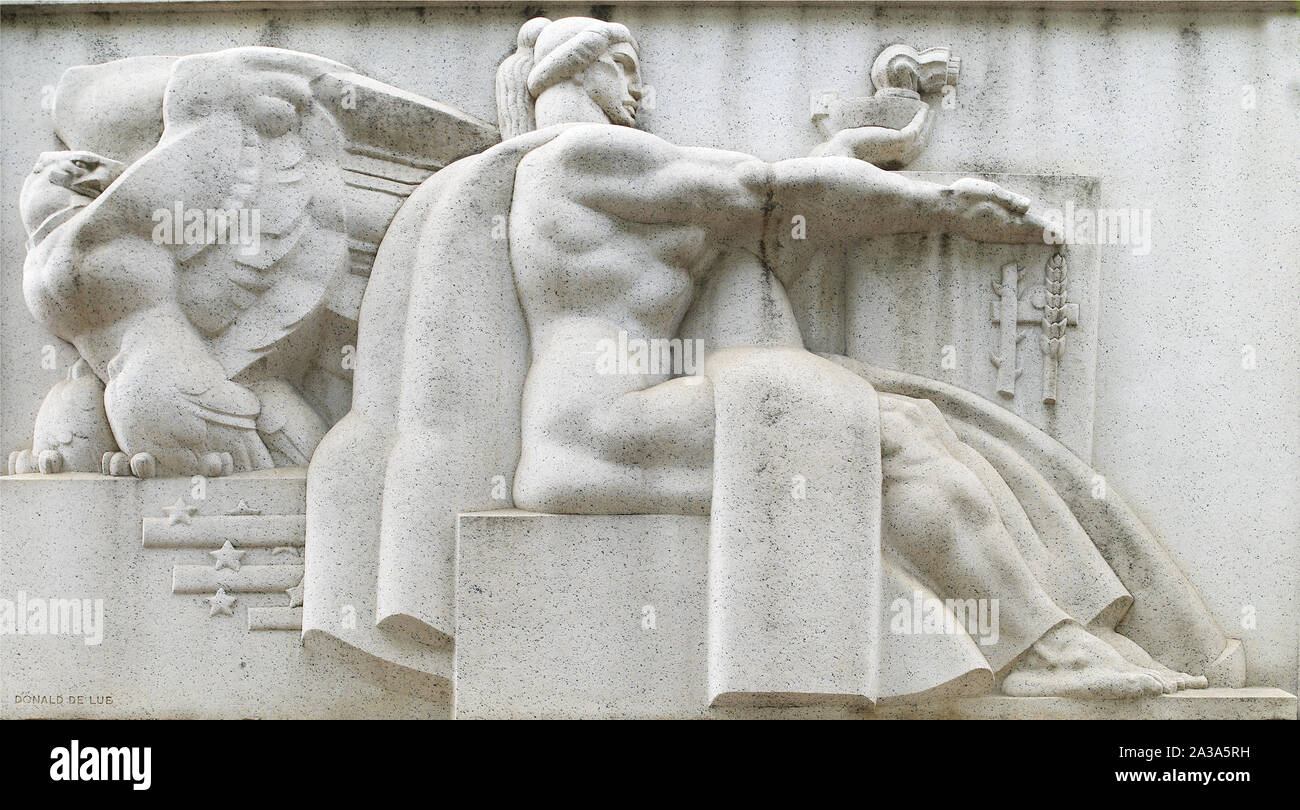 La scultura di giustizia a Robert C. Nix Federal Courthouse, Philadelphia, Pennsylvania Foto Stock