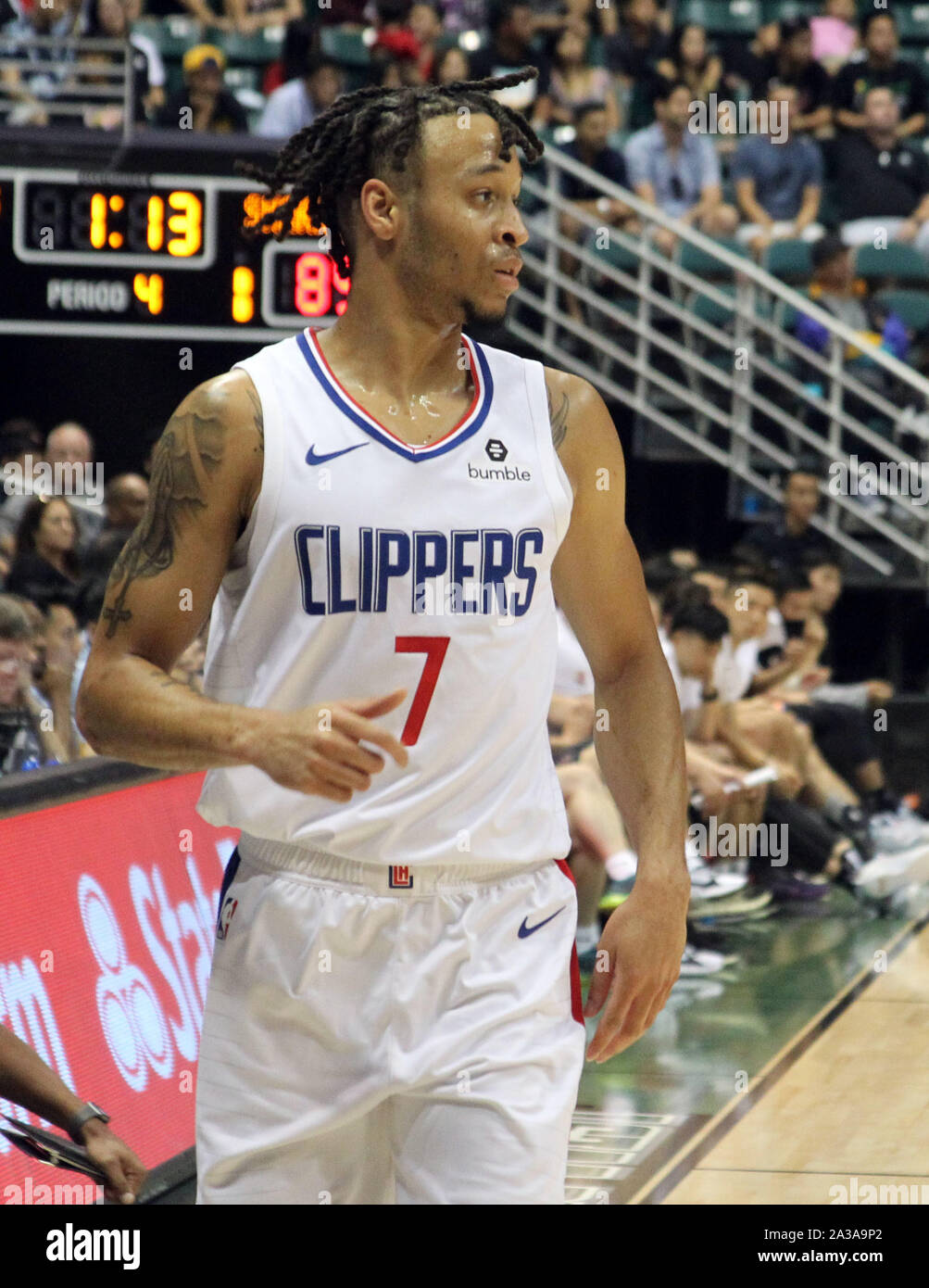 Honolulu, Hawaii. 6 Ottobre 2019 - Los Angeles Clippers guard Amir Coffey #7 durante una partita di preseason tra i Los Angeles Clippers e la Shanghai squali a Stan Sheriff centro sul campus della University of Hawaii a manoa a Honolulu, HI - Michael Sullivan/CSM. Foto Stock