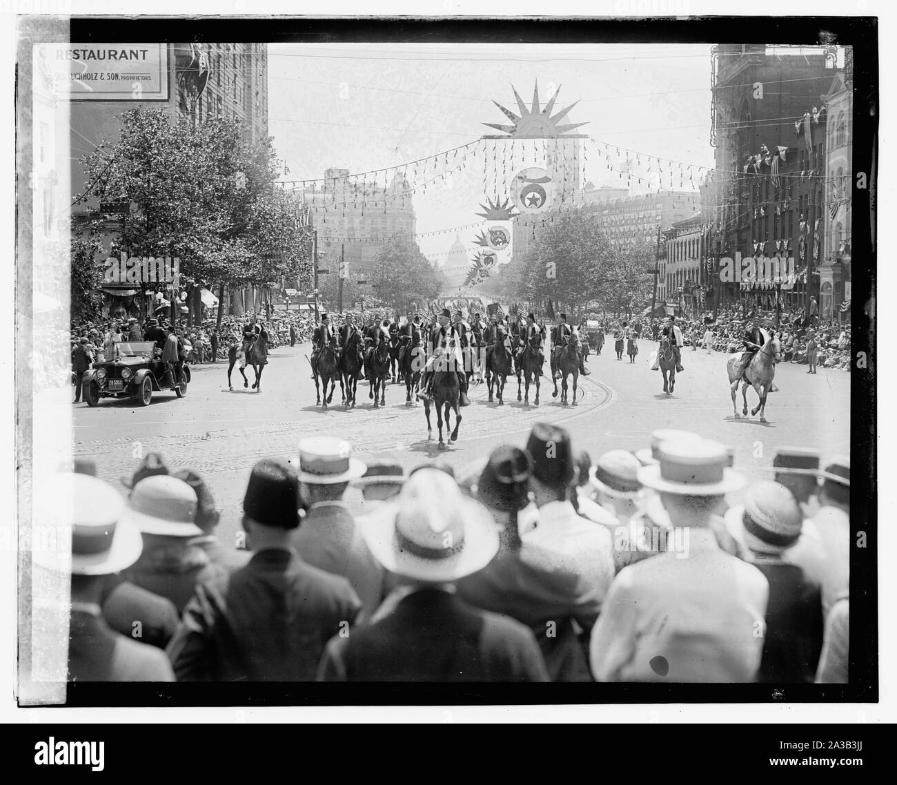 Shriners Parade, Washington D.C.] Tempio di Gerusalemme (montata), New Orleans, LA Foto Stock