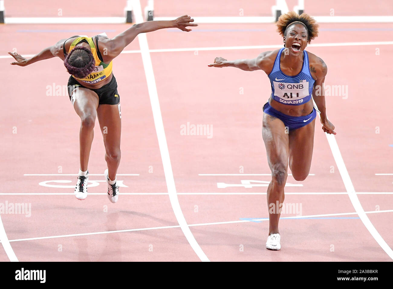 Nia Ali (USA). 100 metri a ostacoli donne Medaglia d'oro. IAAF mondiale di atletica, Doha 2019 Foto Stock