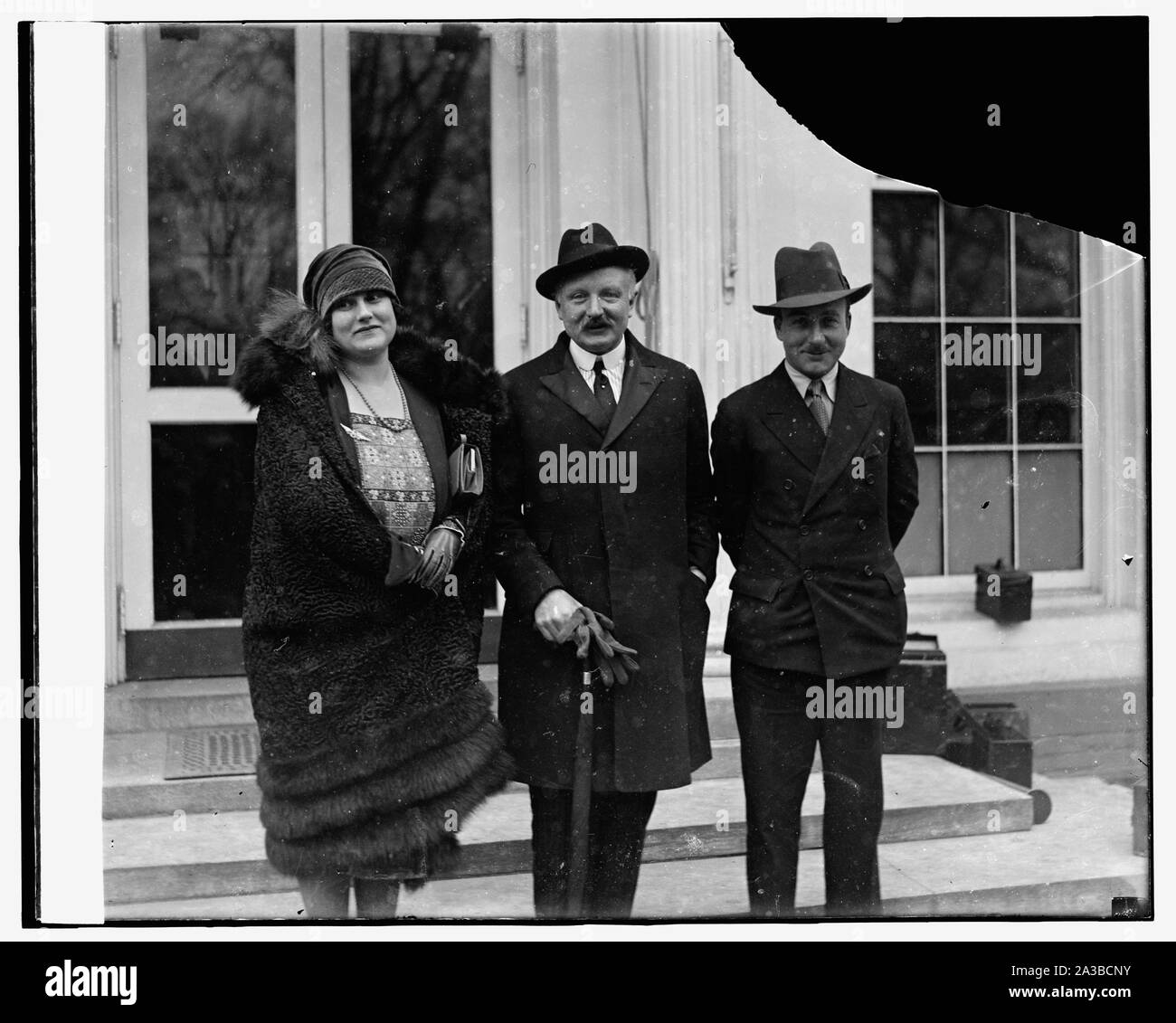 Sir Allen & Lady Cobham (Getty Chilton, centro), 12/3/26 Foto Stock