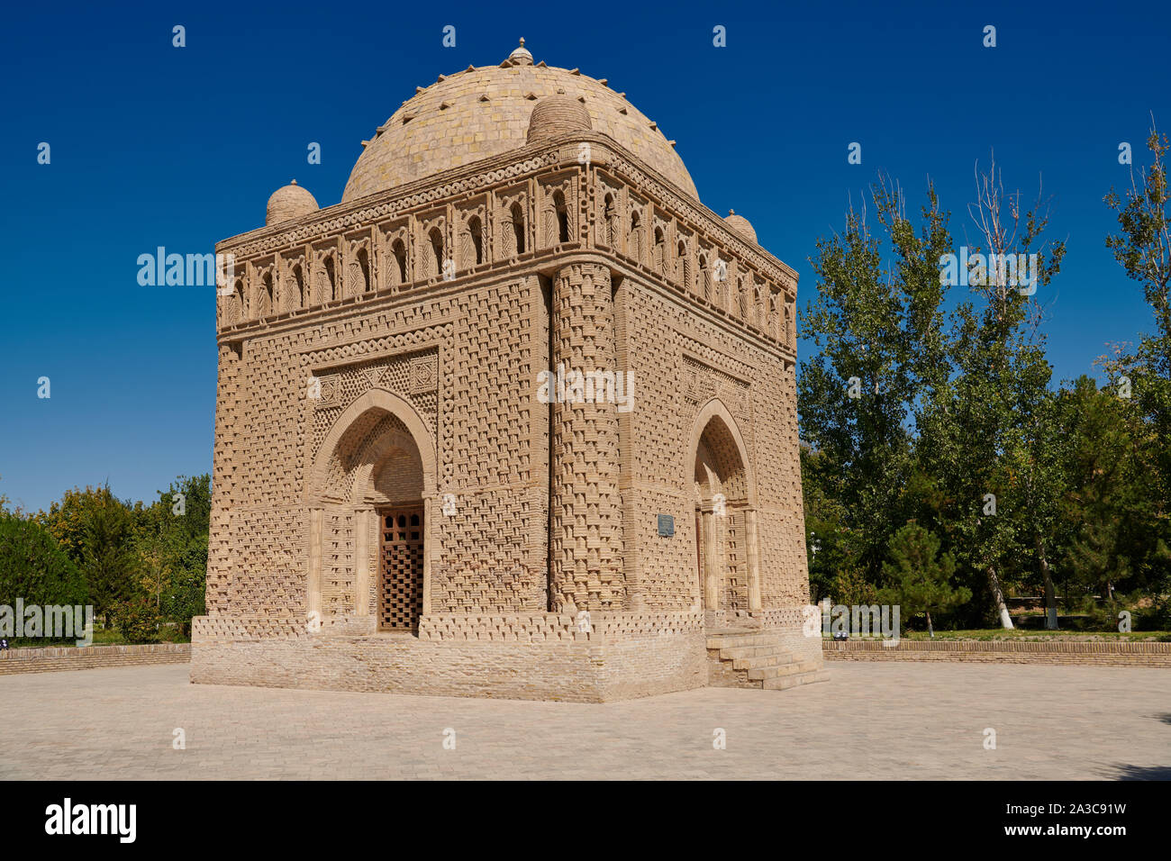 Il Mausoleo di Ismail Samani, Ismoil Somoniy maqbarasi, Bukhara, Uzbekistan in Asia centrale Foto Stock