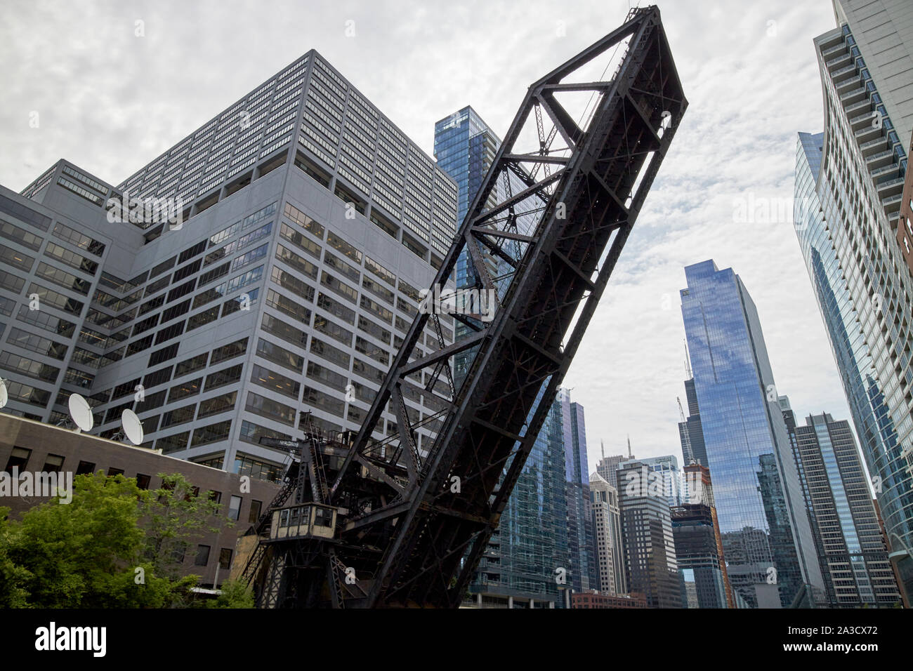 Chicago e north western ferrovie kinzie street ponte ferroviario di chicago, illinois, Stati Uniti d'America Foto Stock