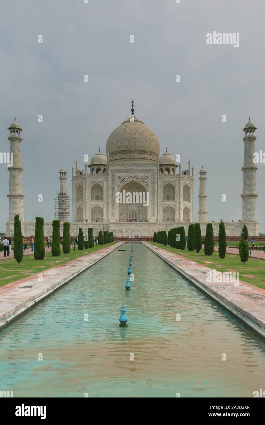 Agra, India - 13 agosto 2019: Taj Mahal in Uttar Pradesh in India Foto Stock